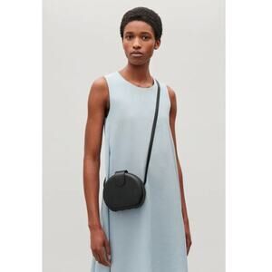 COS Circle-Shaped Leather Shoulder Bag Black Crossbody